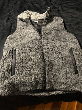 Katydid Gray Sherpa Fleece Vest